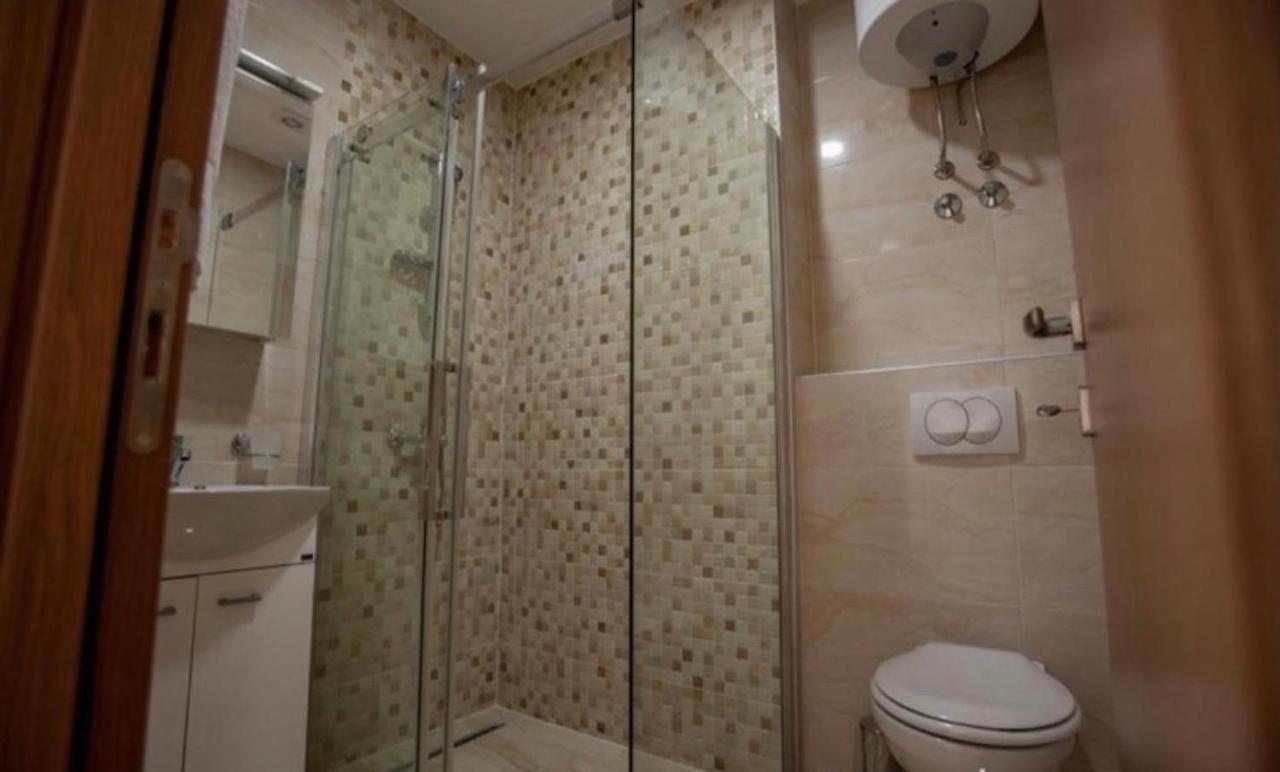 Delux Apartmani Добра Вода Екстер'єр фото